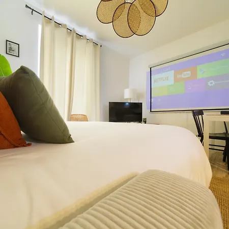 6pers Cinéma - Proche Centre Ville- Stationnement Gratuit Appartement *